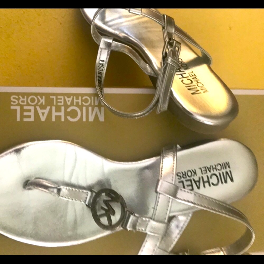 Sz Big Girl 4. (Woman 6 ).   Michael Kors Metallic Silver Ankle Strap Flat